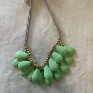 Mint & Gold statement necklace